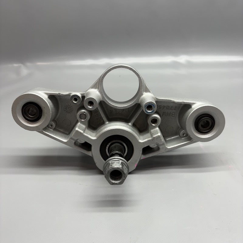7704584 BMW R1200GS TRIPLE TREE CLAMP UPPER 2006 2007 2008 2009 2010 2011 2012 OEM