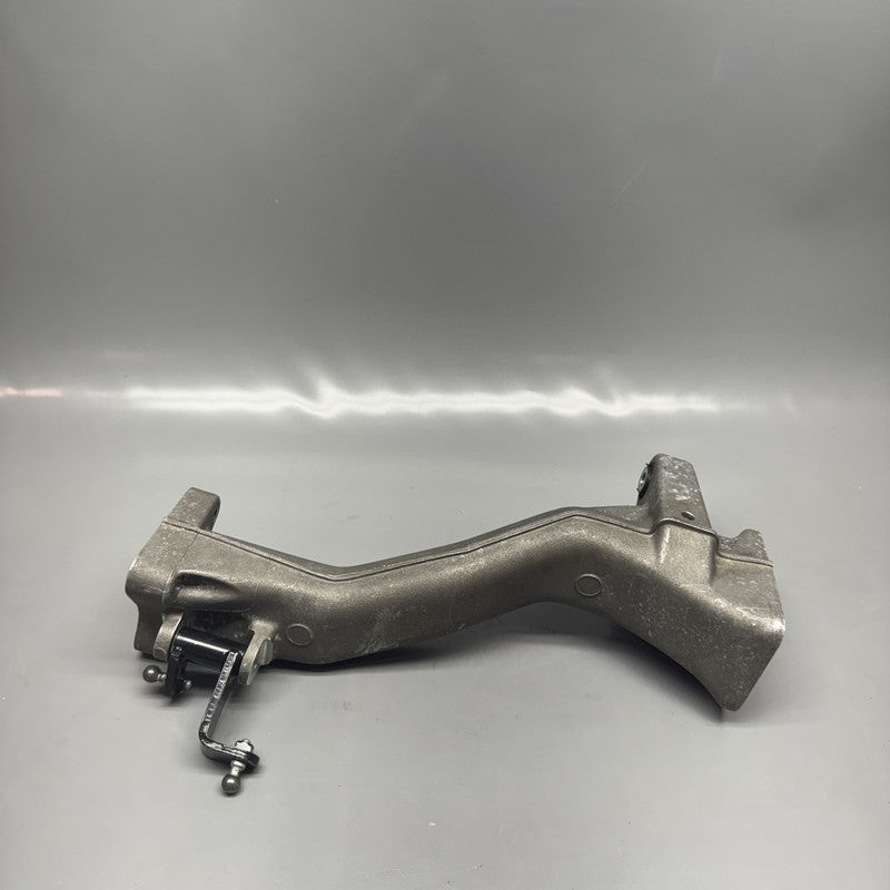 2321299 BMW K 1200LT SWING ARM MOUNT BRACKET REAR 2005 2006 2007 2008 OEM 2321299