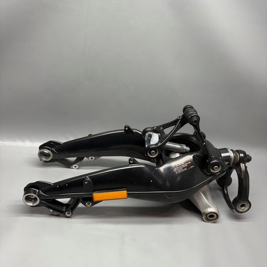BMW K1600GTL SWINGARM WHEEL CARRIER FRONT 2015 2016 2017 2018 2019 202