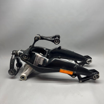 7717732 BMW K1600GTL FRONT SWINGARM WHEEL CARRIER 2015 2016 2017 2018 2019 2020 2021 OEM