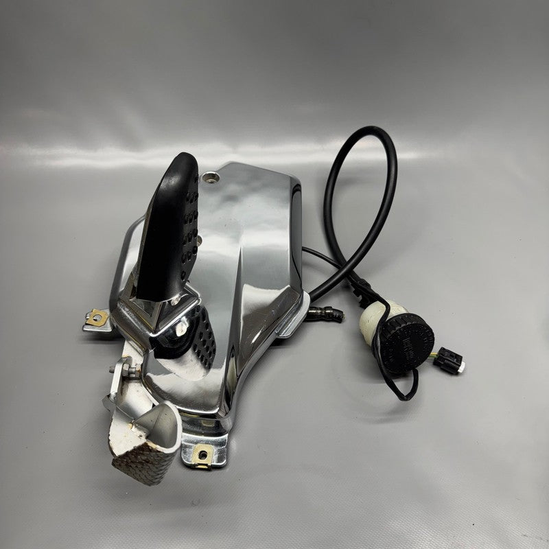 BMW K 1200LT FOOTREST ASSEMBLY RIGHT 2005 2006 2007 2008 2009 OEM 7682