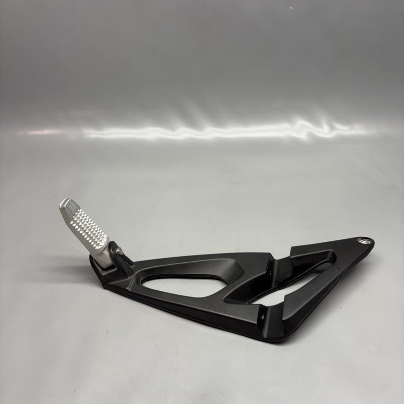 7660169 BMW K1300S FOOTREST WITH HOLDER LEFT REAR 2007 08 09 10 11 12 13 14 2015 7660169