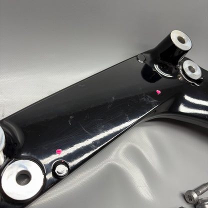 BMW R18 TRANSCONTINENTAL TRUNK SUPPORT BRACKET RIGHT 2020-2023 2024 OE