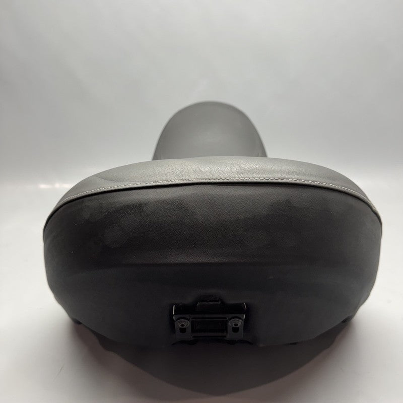 7670487 BMW K 1200LT SEAT FRONT HEATED 2005 2006 2007 2008 OEM 7670487