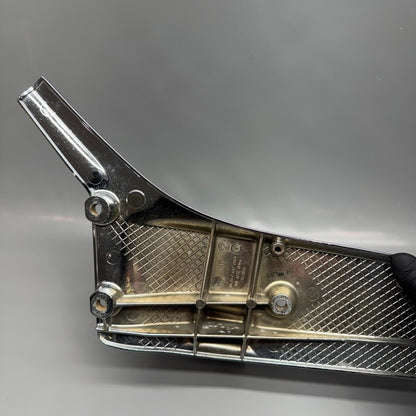 BMW K 1200LT FOOTPEG PLATE RIGHT 2005 2006 2007 2008 OEM 7682138