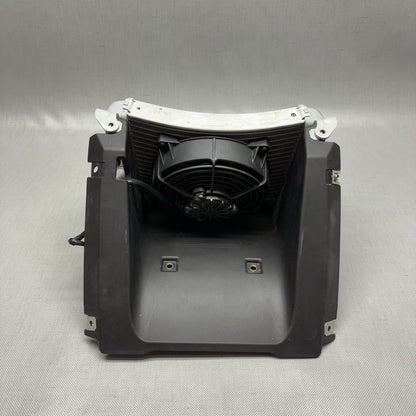 8 565 188 BMW C400X AIR DUCT RADIATOR 2018 2019 2020 OEM  8565188