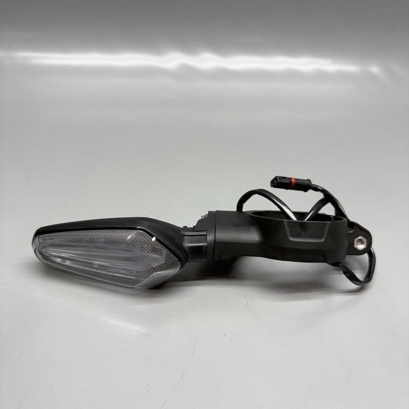 BMW S1000R SIGNAL LIGHT RIGHT FRONT 2020 2021 2022 2023 2024 OEM