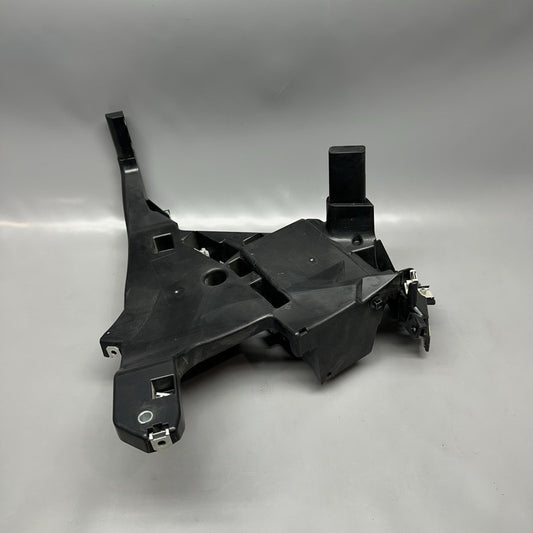 8545194 BMW C 650 EVOLUTION FRONT PANEL CARRIER RIGHT 2015 2016 2017 2018 OEM 8545194