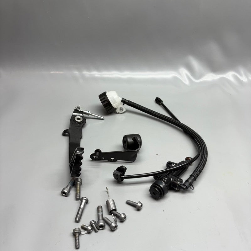 G310 R BMW G 310R REAR BRAKE MASTER CYLINDER 2019 2020 2021 2022 2023 2024 2025 OEM