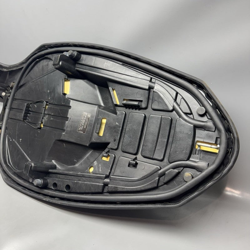 7724973 BMW C 650 SPORT SEAT 2014 2015 2016 2017 2018 2019 2020 OEM 7724973