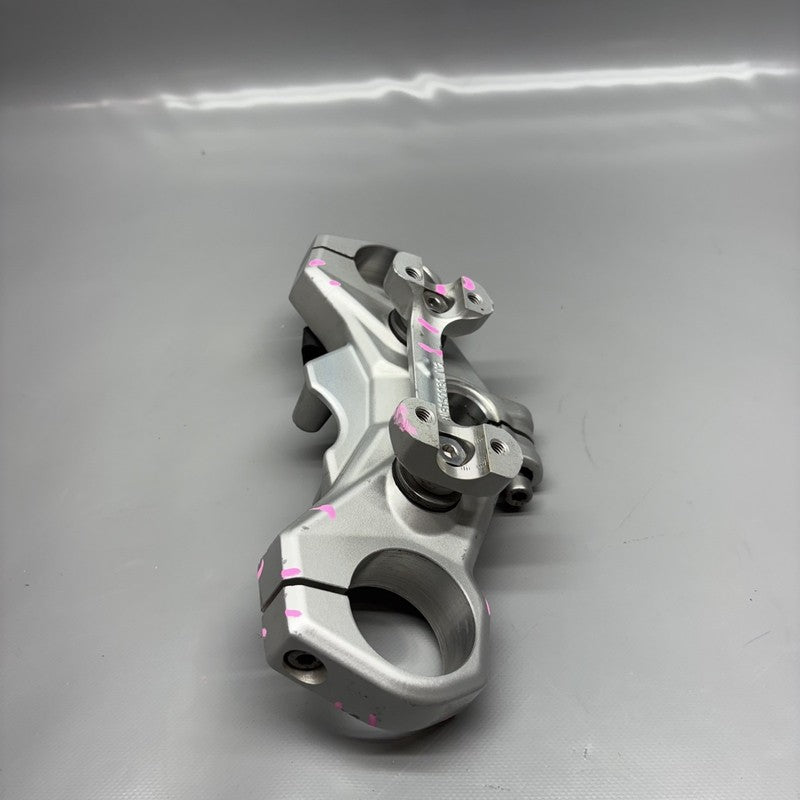 8554115 BMW G 310R TRIPLE TREE LOWER 2016 2017 2018 2019 2020 OEM 8554115 