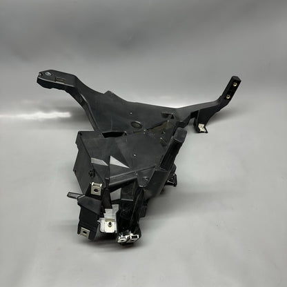 8545194 BMW C 650 EVOLUTION FRONT PANEL CARRIER RIGHT 2015 2016 2017 2018 OEM 8545194