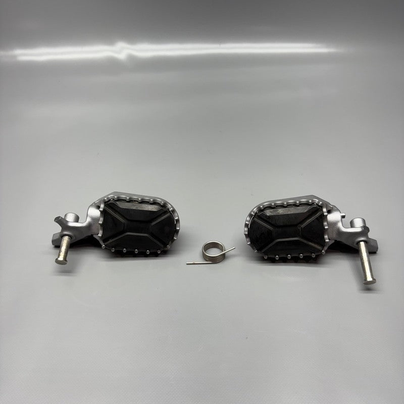 BMW R1300GS FOOTREST LEFT RIGHT 2022 2023 2024 OEM