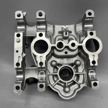 BMW S1000R CYLINDER HEAD CAMSHAFT BRACKET 2020 2021 2022 2023 2024 OEM
