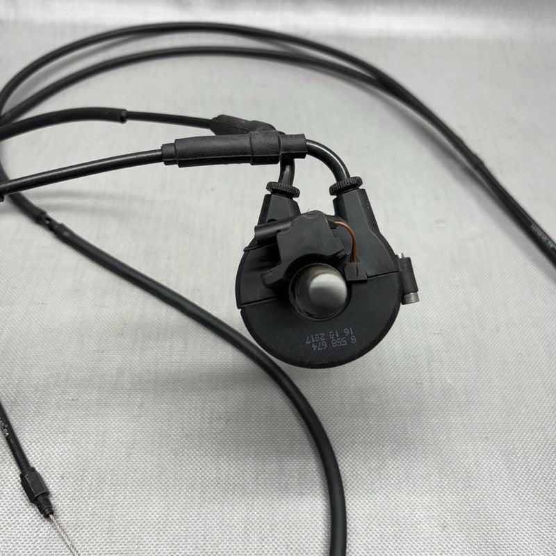 8558674 BMW C400X HANDLE RIGHT THROTTLE GRIP HEATED 2018 2019 2020 OEM 8558674