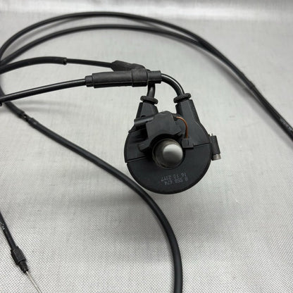 8558674 BMW C400X HANDLE RIGHT THROTTLE GRIP HEATED 2018 2019 2020 OEM 8558674