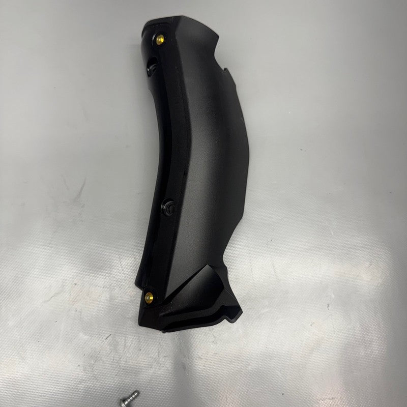 R18 TRANSCONTINENTAL BMW R18 TRANSCONTINENTAL SUCTION TUBE LEFT 2020 2021 2022 2023 2024 2025 OEM