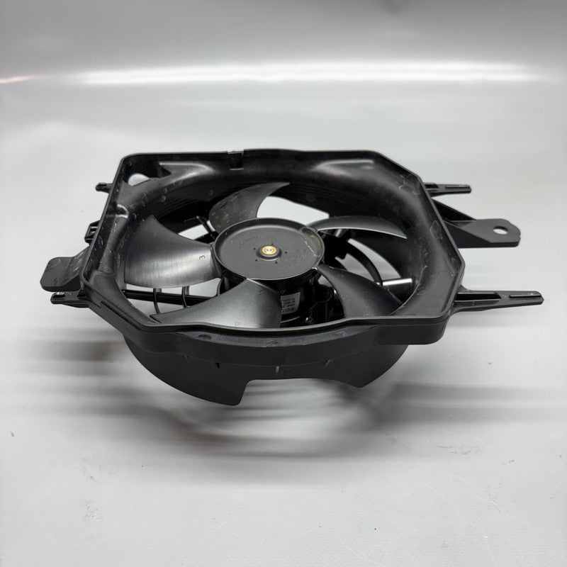1542548 BMW R1300GS ADVENTURE FAN 2023 2024 2025 OEM 1542548