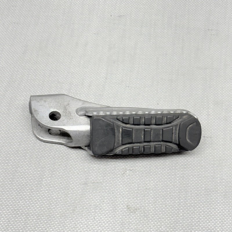 8526740 BMW R1250 GS FOOTREST PEG RAIGHT FRONT 2018 2019 2020 OEM 8526740