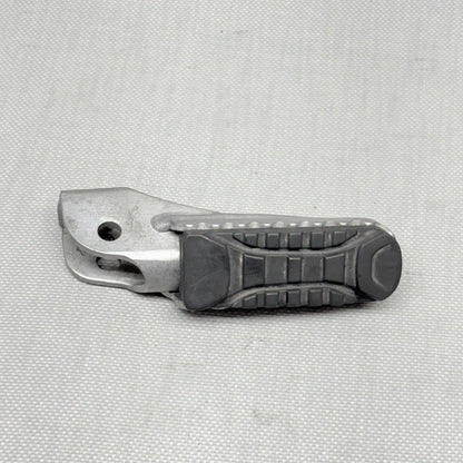 8526740 BMW R1250 GS FOOTREST PEG RAIGHT FRONT 2018 2019 2020 OEM 8526740