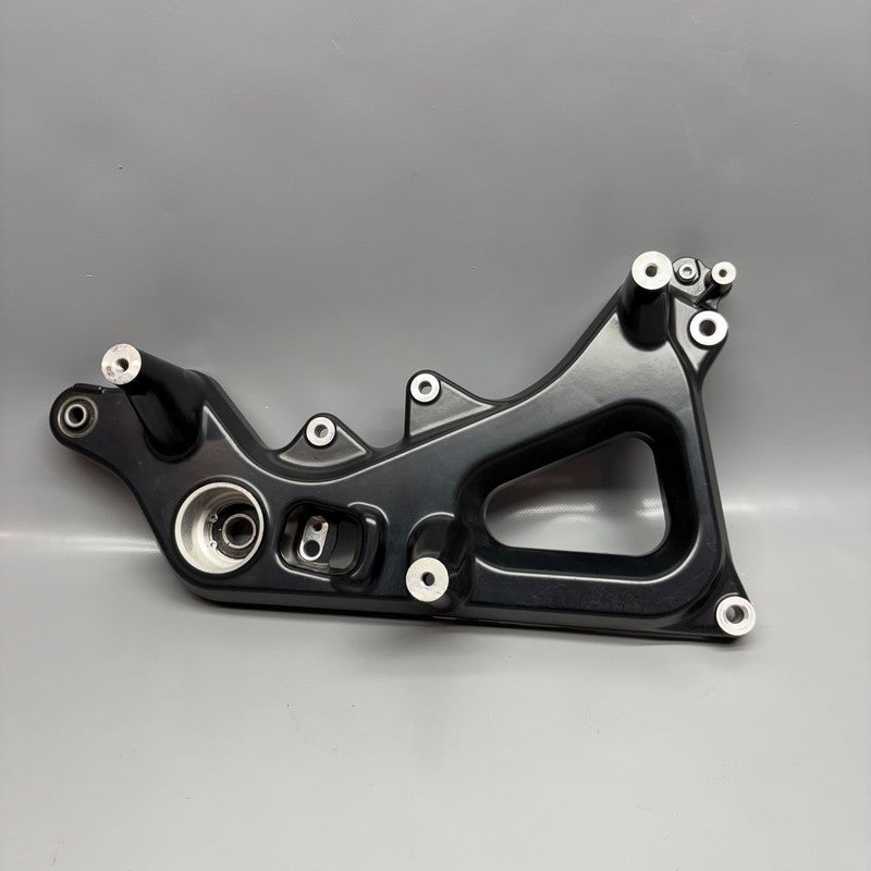 8566904 BMW C400X REAR WHEEL SWINGING ARM 2018 2019 2020 OEM 8566904