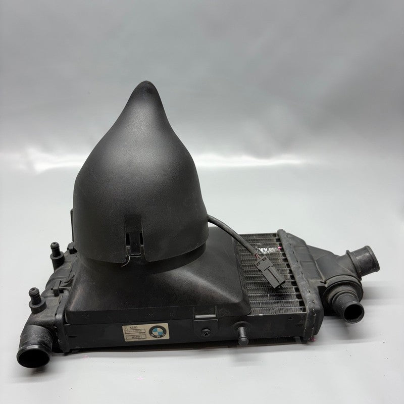 BMW K1200RS K589 RIGHT SIDE WATER COOLER 1996-2000 2001 2002 2003 2004