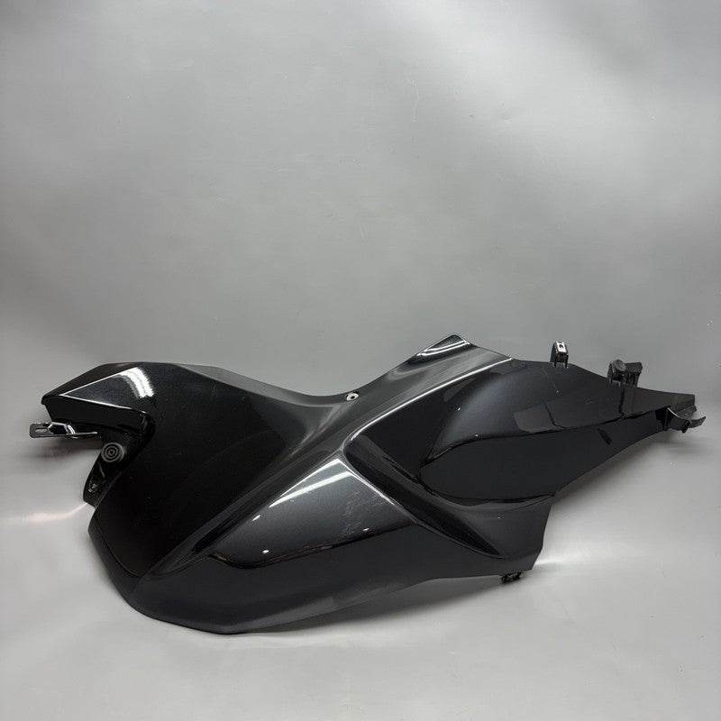 7677775 BMW K1300S LEFT SIDE FUEL TANK FAIRING 2007 08 09 10 11 12 13 14 2015 7677775