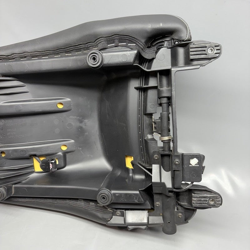 BMW K1600GT PASSENGER SEAT 2011 2012 2013 2014 2015 2016 OEM 7712119