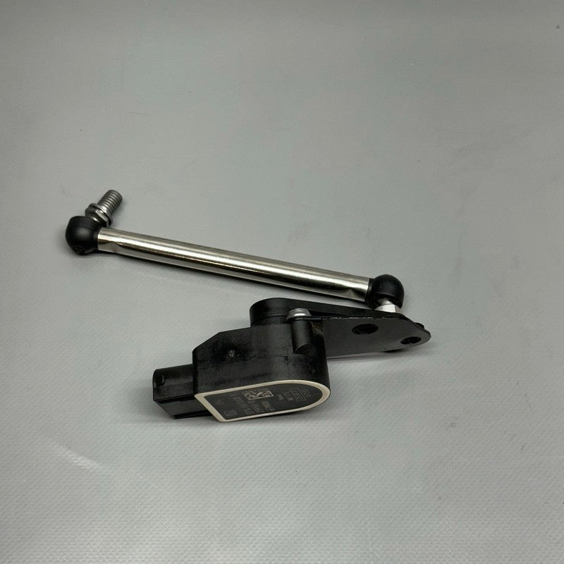6870000 BMW K1600GTL LEVEL SENSOR 2015 2016 2017 2018 2019 2020 2021 OEM 6870000