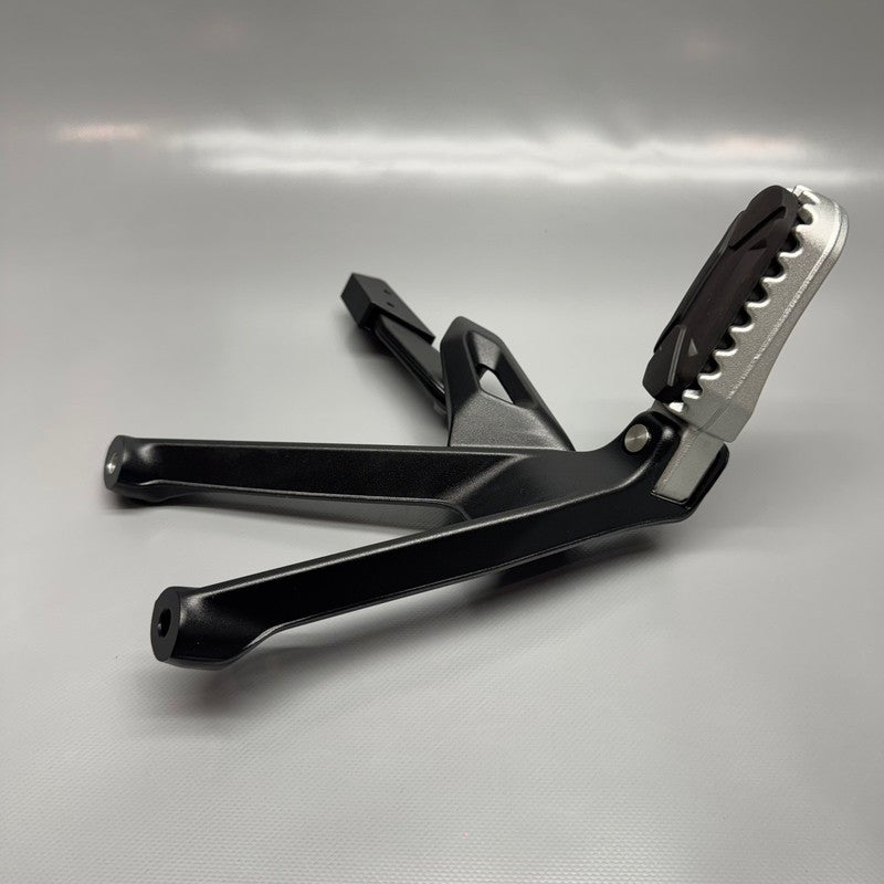 BMW R1300GS FOOTPEG LEFT REAR 2022 2023 2024 2025 2026 OEM 7923217