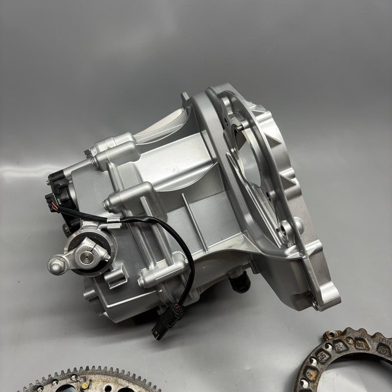 R1200GS BMW R1200GS TRANSMISSION HOUSING 2009 2010 2011 2012 2013 