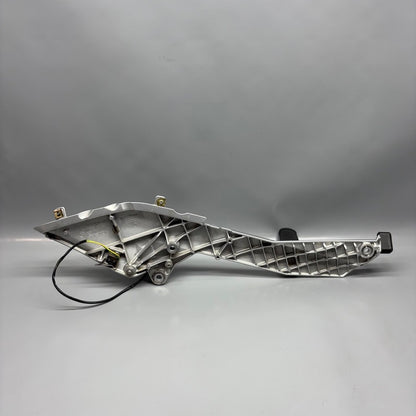 BMW R1200 RT FOOTPEG PLATE RIGHT 2005 2006 2007 2008 2009 OEM 7675290