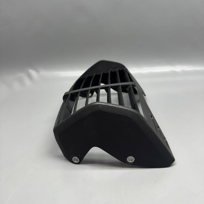 8409732 BMW R18 TRANSCONTINENTAL OIL COOLER COVER 2020 2021 2022 2023 2024 OEM 8409732