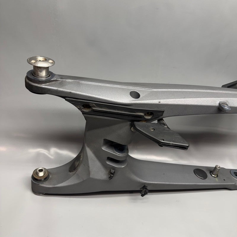 BMW G650X K15 REAR WHEEL SWINGING ARM 2006 2007 OEM 7696651