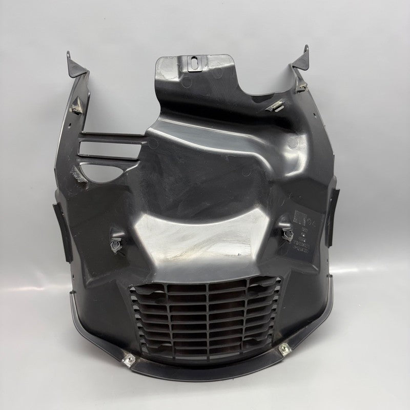 8558561 BMW C400X GRILLE COVER 2018 2019 2020 OEM 8558561