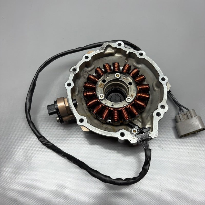 BMW S1000R ALTERNATOR COVER 2020 2021 2022 2023 2024 OEM