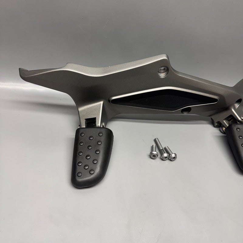 8389348 BMW K1600GTL FOOTREST RIGHT 2015 2016 2017 2018 2019 2020 2021 OEM 8389348