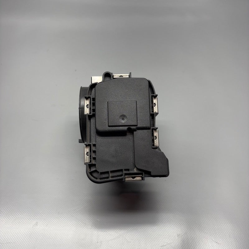 BMW R1300GS TROPHY THROTTLE HOUSING VALVE 2022 2023 2024 2025 OEM 8568