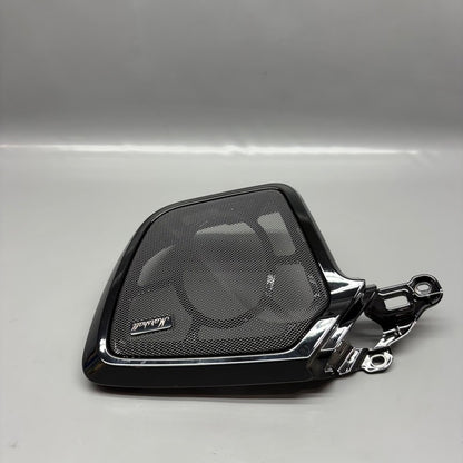 9899460 BMW R18 B LOUDSPEAKER COVER RIGHT 2020 2021 2022 2023 2024 OEM 9899460