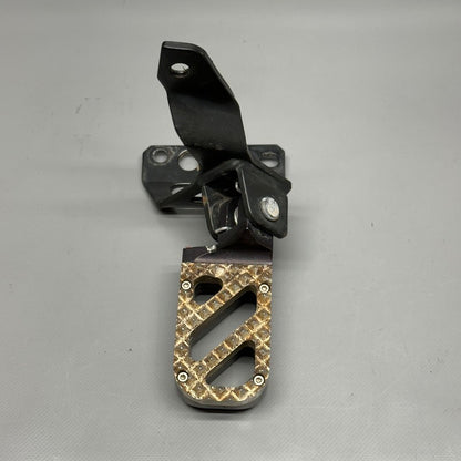 BMW G650GS SERTAO FOORPEG RIGHT 2010 2011 2012 2013 2014 OEM 7650294
