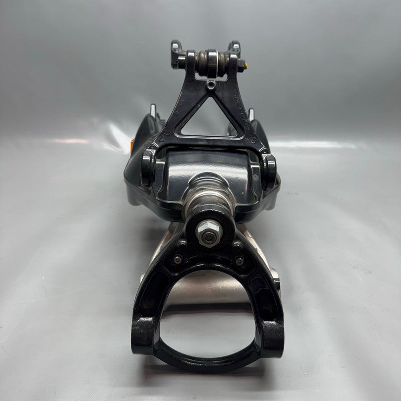 7717732 BMW K1600GTL FRONT SWINGARM WHEEL CARRIER 2015 2016 2017 2018 2019 2020 2021 OEM