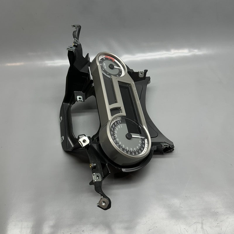 8388374 BMW K1600GTL INSTRUMENT DUSTER 2015 2016 2017 2018 2019 2020 2021 OEM 8388374