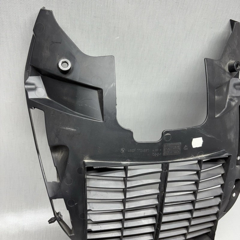 7724897 BMW C 650 SPORT RADIATOR GRILLE COVER 2014 2015 2016 2017 2018 2019 2020 7724897