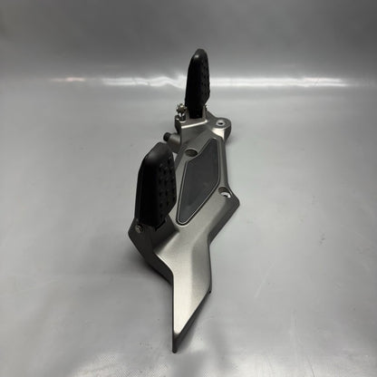 8389347 BMW K1600GTL FOOTREST LEFT 2015 2016 2017 2018 2019 2020 2021 OEM 8389347