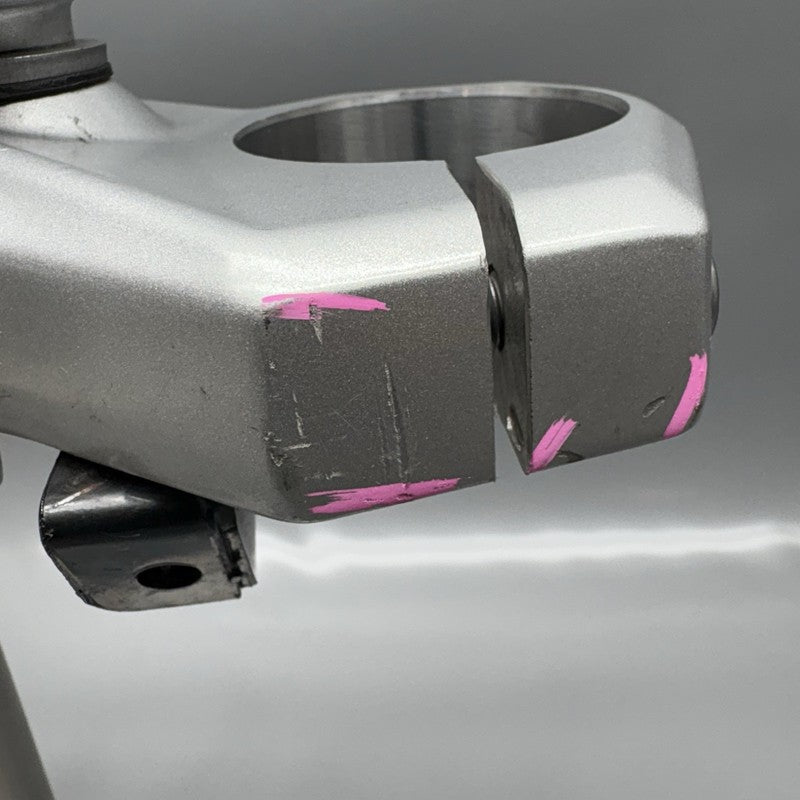 8554115 BMW G310R TRIPLE TREE CROSS BRACE 2017 2018 OEM 8554115