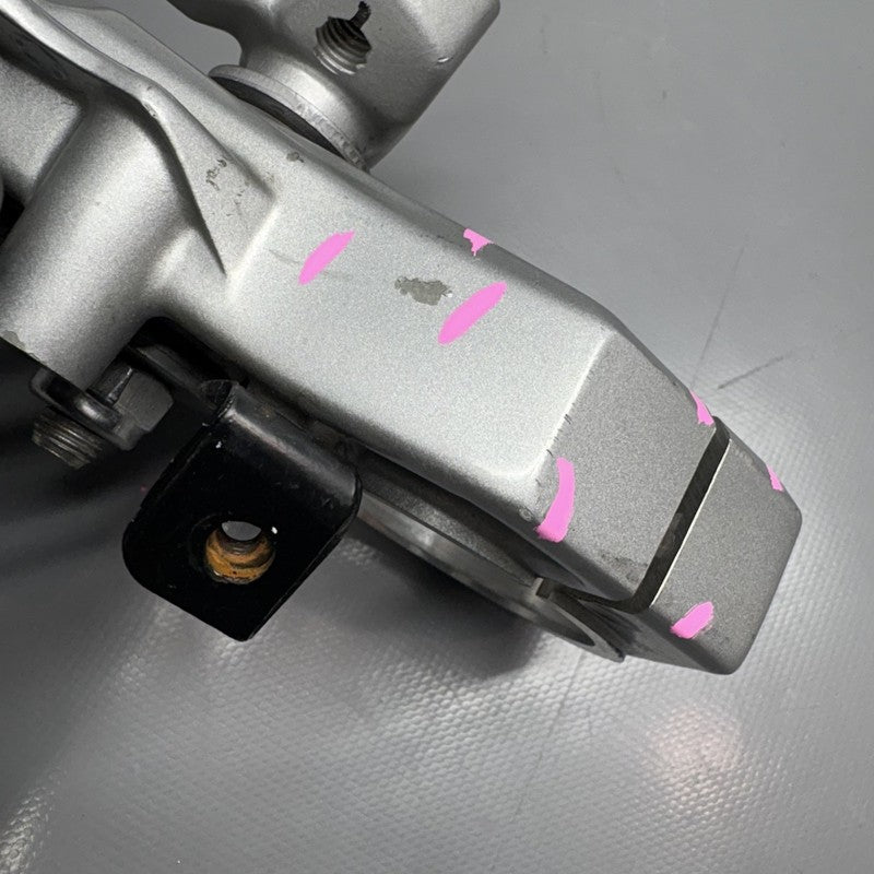 8554115 BMW G 310R TRIPLE TREE LOWER 2016 2017 2018 2019 2020 OEM 8554115 