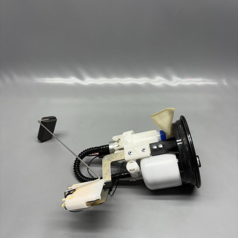 M1000R BMW M1000R FUEL PUMP 2021 2022 2023 2024 OEM 