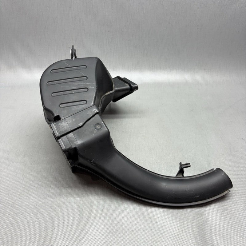 7724929 BMW C650 GT INTAKE MANIFOLD 2011 2012 2013 2014 2015 OEM 7724929