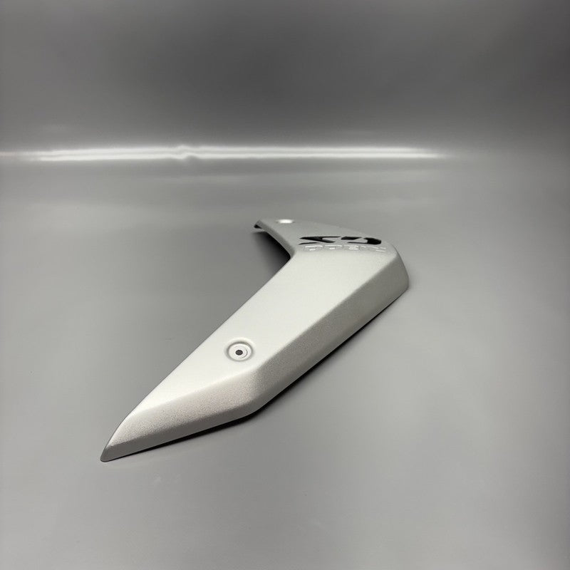 1683104 BMW R1300GS RADIATOR COWL RIGHT 2022 2023 2024 OEM 1683104