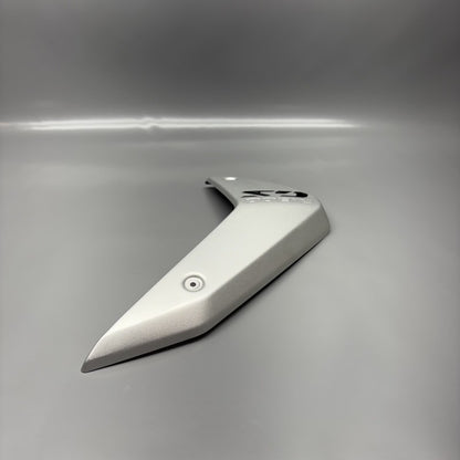 1683104 BMW R1300GS RADIATOR COWL RIGHT 2022 2023 2024 OEM 1683104